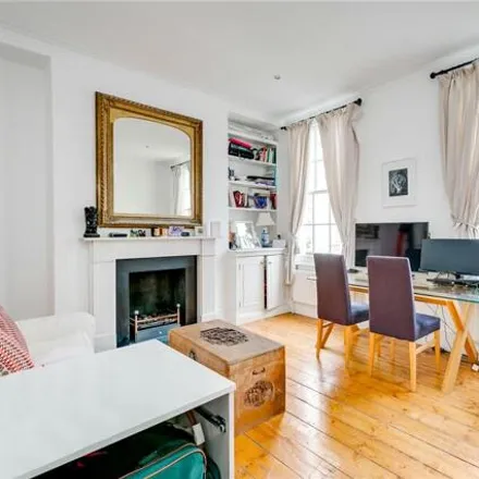 Rent this 1 bed room on Westmoreland Terrace in London, SW1V 4AW