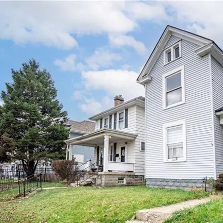 Buy this 3 bed house on 255 South Warren Avenue in Columbus, OH 43204