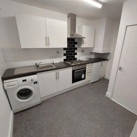 Image 3 - 2 Millfield, Folkestone, CT20 2AP, United Kingdom - Apartment for rent