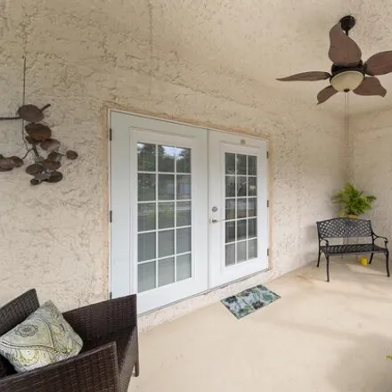 Image 2 - 236 Acorn Drive, Indian River City, Titusville, FL 32780, USA - House for sale