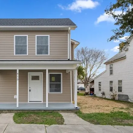 Buy this 4 bed house on Alley 22 in Cambridge, MD 21613