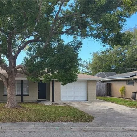 Buy this 3 bed house on 7415 Live Oak Ln in New Port Richey, Florida