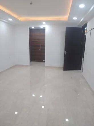 Image 2 - 1371, Sector 2, Gurugram - 122001, Haryana, India - House for rent