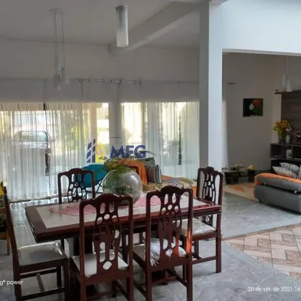 Buy this 3 bed house on Rua Áureo Arruda in Conjunto Habitacional Júlio de Mesquita Filho, Sorocaba - SP