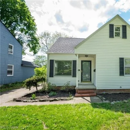Buy this 3 bed house on 200 Melbourne Avenue in Akron, OH 44313