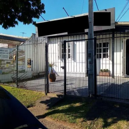 Buy this 3 bed house on Avenida Álvares Cabral in Morada do Vale III, Gravataí - RS
