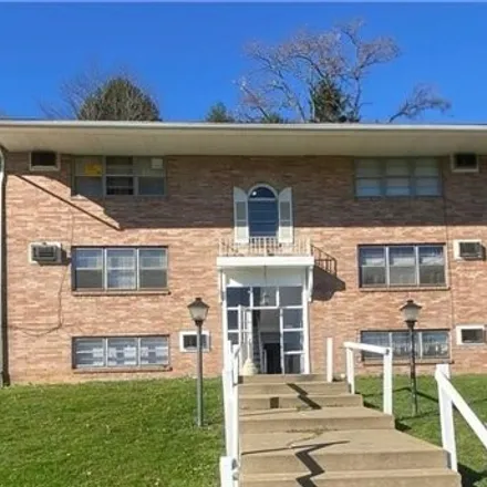 Rent this 1 bed apartment on Colonial Drive in Spahns Addition, Steubenville