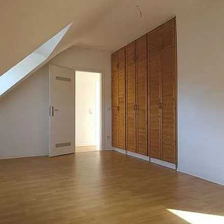 Image 3 - Kölner Straße 28, 47805 Krefeld, Germany - Apartment for rent
