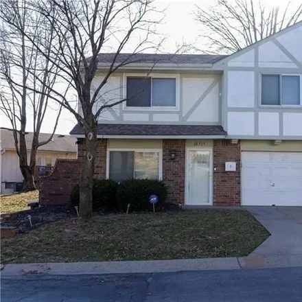 Buy this 2 bed townhouse on 10583 East 41st Street in Kansas City, MO 64133