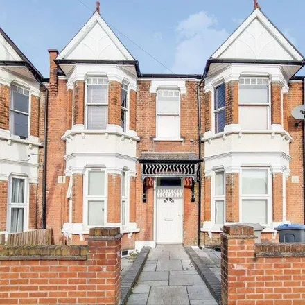 Rent this studio apartment on 40 Furness Road in London, NW10 4QD