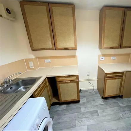 Image 5 - Rushdon Close, London, RM1 2RE, United Kingdom - Apartment for rent