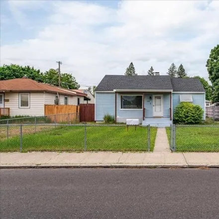 Image 4 - 523 E Columbia Ave, Spokane, Washington, 99208 - House for sale