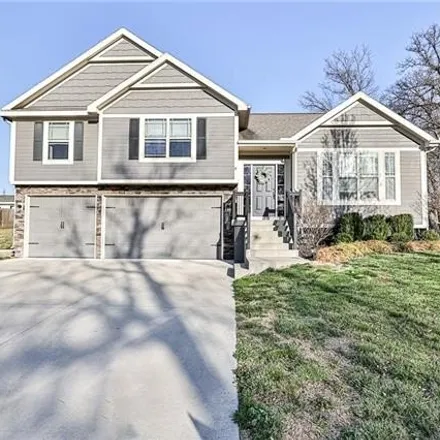 Buy this 4 bed house on 1285 Buckeye Lane in Pleasant Hill, MO 64080