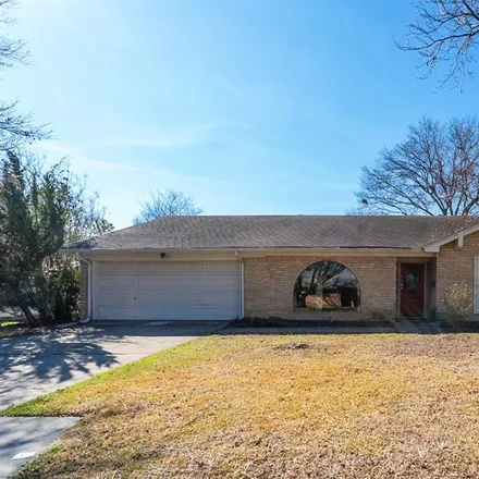 Buy this 3 bed house on 7200 Lola Drive in North Richland Hills, TX 76180