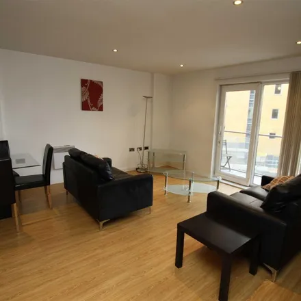 Image 2 - XQ7, Taylorson Street South, Salford, M5 3BL, United Kingdom - Apartment for rent
