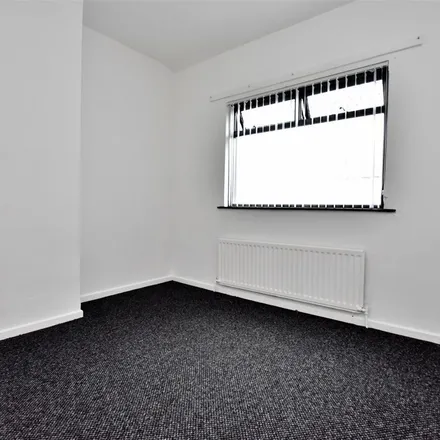 Image 5 - Central Roundabout, Craigavon, BT64 2AG, United Kingdom - Apartment for rent