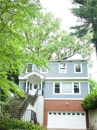 Rent this 4 bed house on 119 Grand Boulevard in Village of Scarsdale, NY 10583