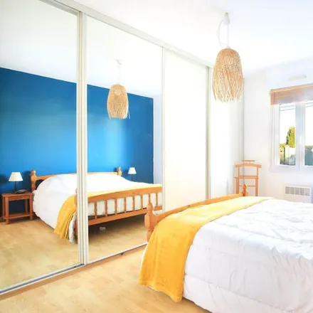 Rent this 4 bed house on Barneville in Rue Hauvet, 50270 Barneville-Carteret