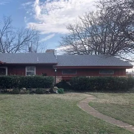 Buy this 3 bed house on 2832 Orlando Road in The Village, Oklahoma County