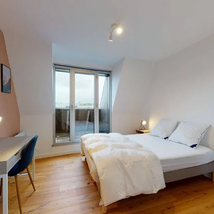 Image 4 - 29 Rue des Tanneurs, 59800 Lille, France - Apartment for rent