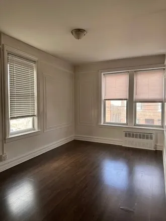 Image 5 - 1074 70th Street, New York, NY 11228, USA - House for rent