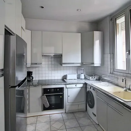 Image 1 - 223 Rue de Charenton, 75012 Paris, France - Apartment for rent
