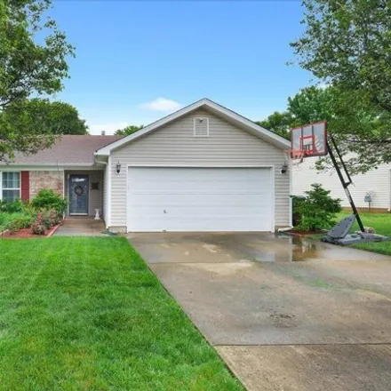 Buy this 3 bed house on 12209 Jonel Court in Worthington Hills, Jefferson County