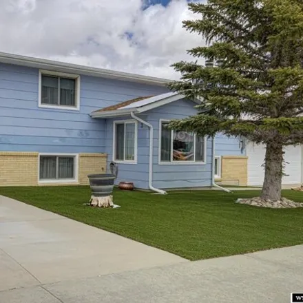 Image 4 - 722 West 55th Street, Casper, WY 82601, USA - House for sale