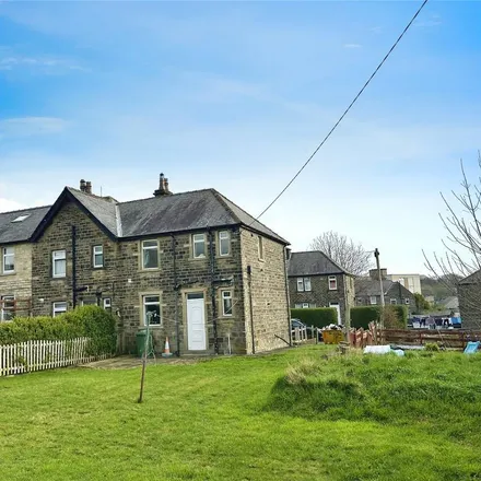 Rent this 3 bed house on Myrtle Grove in Milnsbridge, HD3 4DU