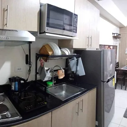 Image 2 - Pasay City West High School, Pasadeña Street, Zone 9, Pasay, 1302 Metro Manila, Philippines - Condo for rent