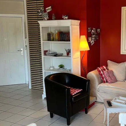 Rent this 1 bed apartment on 14160 Dives-sur-Mer