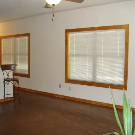 Image 2 - 312 Shady Bluff Dr Unit B, Wimberley, Texas, 78676 - Apartment for rent
