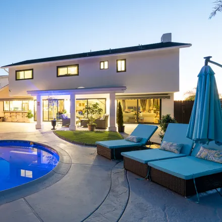 Rent this studio house on 3969 Kenosha Avenue in San Diego, CA 92117