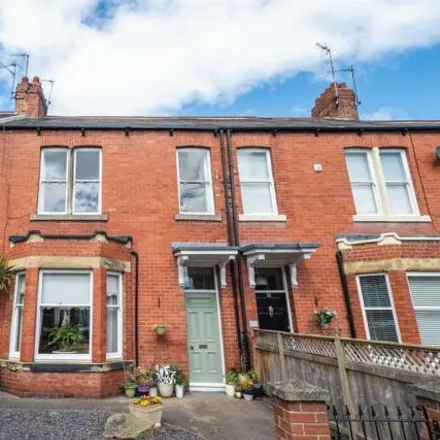 Buy this 4 bed townhouse on Valebrooke Avenue in Sunderland, SR2 7HS