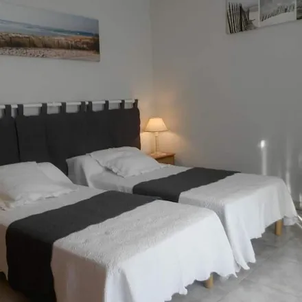 Rent this 3 bed duplex on 33340 Gaillan-en-Médoc