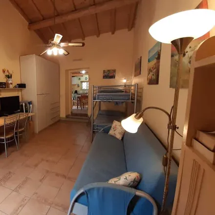 Rent this 4 bed house on Via Catania / Viale Sicilia in Via Catania, 37138 Verona VR