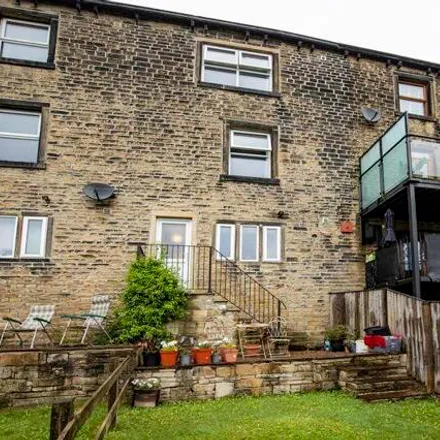 Buy this 4 bed townhouse on Rochdale Road in Ripponden, HX6 4JT