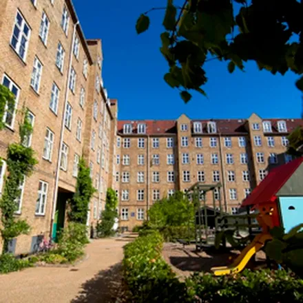 Rent this 3 bed apartment on Philip Schous Vej 20 in 2000 Frederiksberg, Denmark