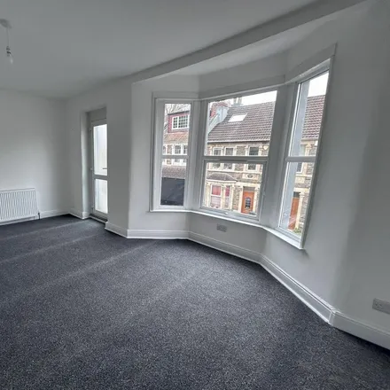 Image 9 - 31 Sloan Street, Bristol, BS5 7AD, United Kingdom - House for rent