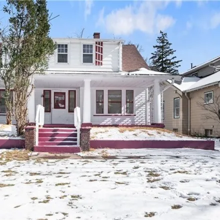 Buy this 3 bed house on 2627 Kingston Road in Cleveland Heights, OH 44118