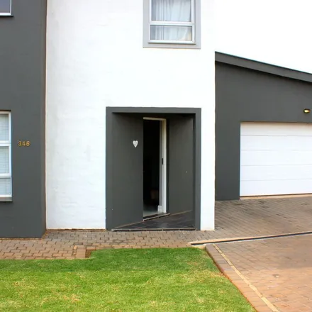 Rent this 3 bed apartment on Hatfield Christian Church South in 174 Erasmus Avenue, Raslouw