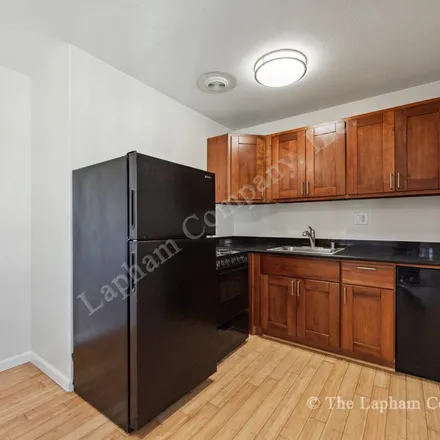 Rent this 1 bed apartment on 1738 4th Avenue in Oakland, CA 94606