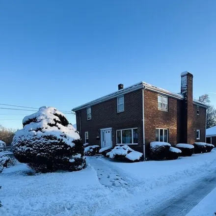 Rent this 2 bed house on 48 Mill Street in West Natick, Natick