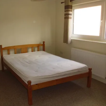Rent this 1 bed room on 76 in 78 York Road, Stevenage