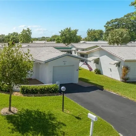 Buy this 2 bed house on 8208 Northwest 15th Street in Plantation, FL 33322