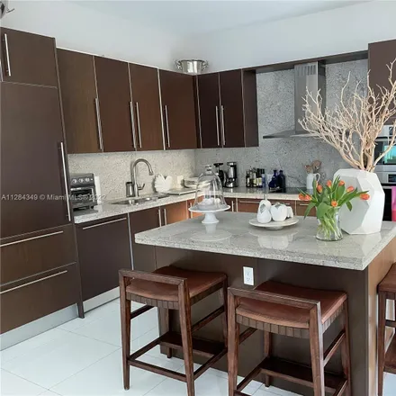 Image 1 - Asia, 900 Brickell Key Boulevard, Miami, FL 33131, USA - Condo for sale