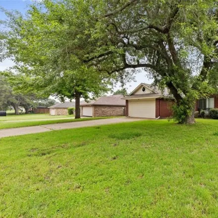 Rent this 3 bed house on 1110 Murry Drive North in Cleburne, TX 76033