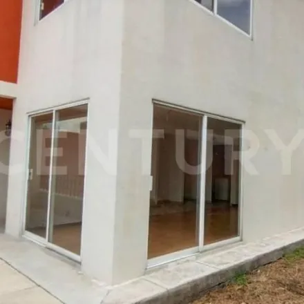 Buy this 3 bed house on Calle Control Democrático 12 in 52949 Ciudad López Mateos, MEX