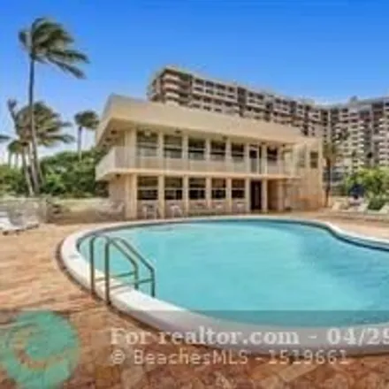 Image 3 - 5381 North Ocean Drive, Lauderdale-by-the-Sea, Broward County, FL 33308, USA - Condo for sale