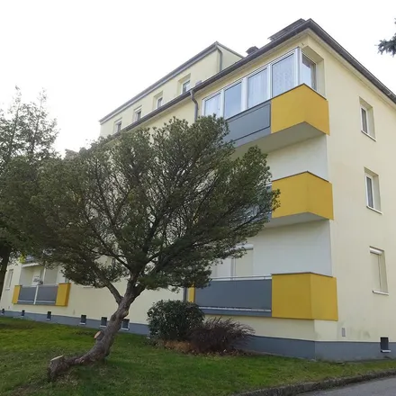 Rent this 2 bed apartment on Brucknerstraße 2 in 4501 Neuhofen an der Krems, Austria